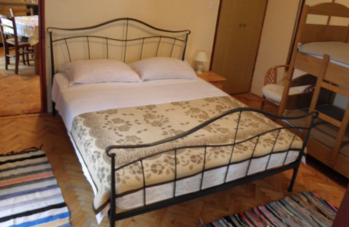 Vlasici Apartment | Apartment Sandy beach - afordable with parking: A1-10(4) - Vlasici, Island Pag, Croatia