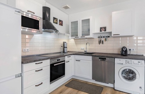 Flieden Apartment | Apartment 'Schöne 2 Zimmer Flieden' with Wi-Fi
