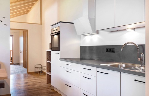 Maranza Apartment | Apartment 'Schöne Aussicht' with Mountain View, Balconies & Wi-Fi