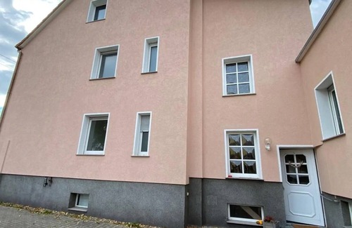 Olvenstedt Apartment | Apartment 'Schöne Dachgeschosswohnung' with Wi-Fi