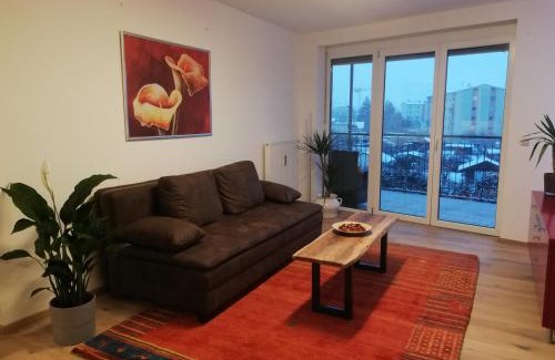 Graz Apartment | APARTMENT SCHLOSSBERGBLICK