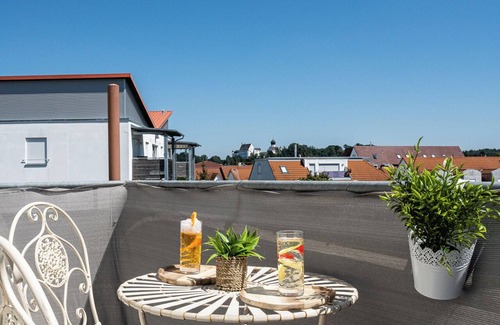 Illertissen Apartment | Apartment Schlossblick in the heart of Illertissen.