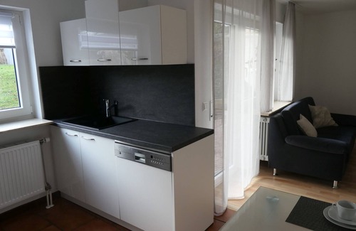 Ofterdingen Apartment | Apartment 'Schneckenhaus' with Private Terrace and Wi-Fi