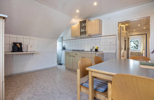 Salzhemmendorf Apartment | Apartment 'Schöner Ith Blick' with Mountain View, Balcony and Wi-Fi
