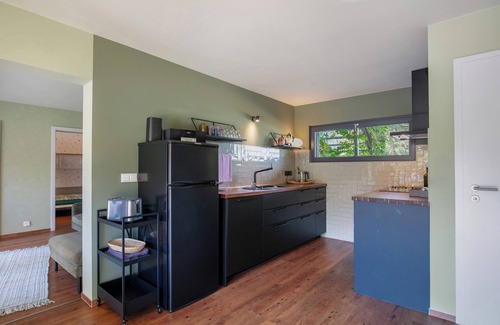 Joachimsthal Apartment | Apartment 'Schorfheider Chillen Am Grimnitzsee' with Private Terrace, Private Garden and Wi-Fi