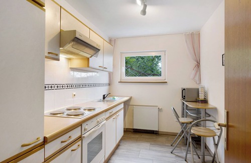 Gemarkung Horschwag Apartment | Apartment 'Schwäbische Alb' with Private Terrace, Shared Garden and Wi-Fi