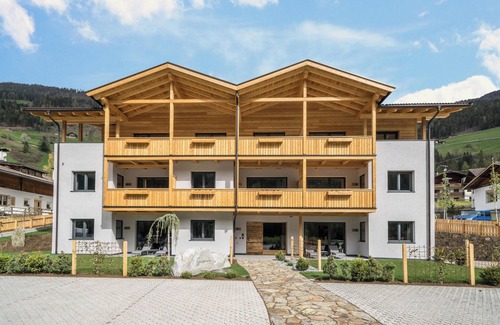 Pracupola Apartment | Apartment “Seebrunn - "Äußere Schwemmalm” with Mountain View, Wi-Fi and Sauna