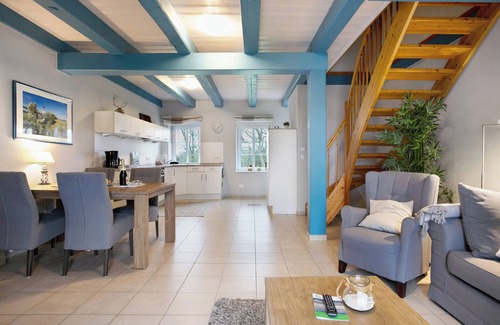 Pellworm Apartment | Apartment 'Seegarden' with Private Terrace, Shared Garden and Wi-Fi