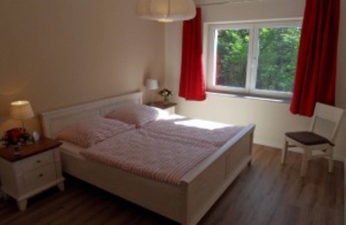 Caputh Apartment | Apartment Seerose (Haus Über'm See)