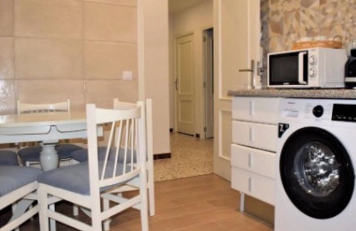 La Guardia Apartment | Apartment 'Sevilla 2' with Private Terrace, Wi-Fi and Air Conditioning