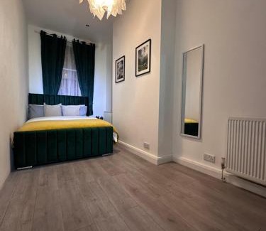 Riverside Apartment | Apartment Shad