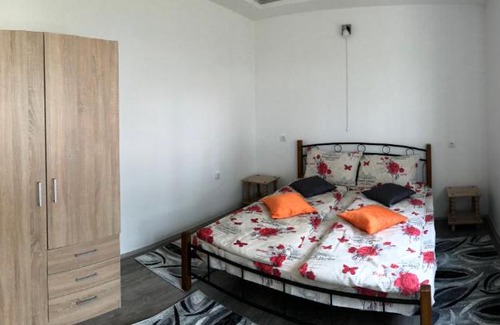 Kraljevo Apartment | Apartment SISTERS