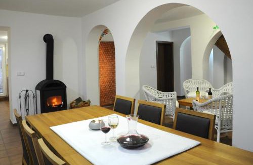 Mutenice House | Apartment Sklipek Alsop