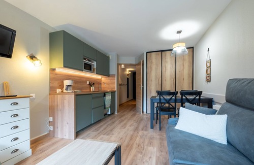 Saint-Lary-Soulan Apartment | Apartment sleeps 4 Immediate access - cable car - thermal baths - town center
