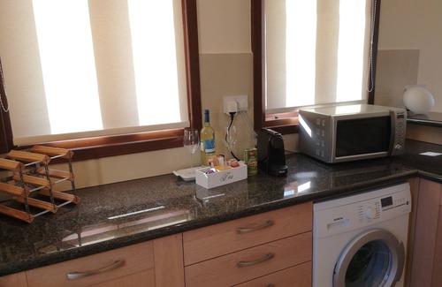 Kouklia Apartment | apartment sleep 4 with spacious living room, open space kitchen, large terrace