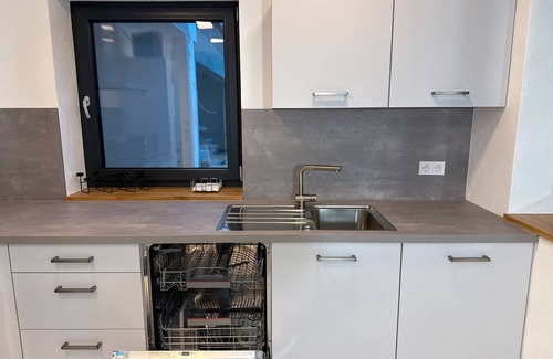 Uettingen Apartment | Apartment 'Sleepflexi' with Private Terrace and Wi-Fi