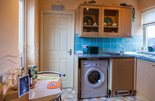 Guisborough Apartment | Apartment - Sleeps 4 - Pet friendly - Balcony