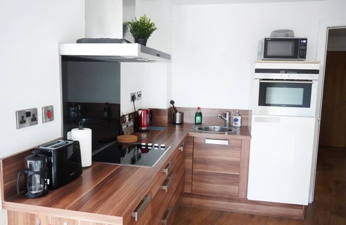 Sheffield City Centre Apartment | Apartment - Sleeps 4 - Pet friendly - WiFi