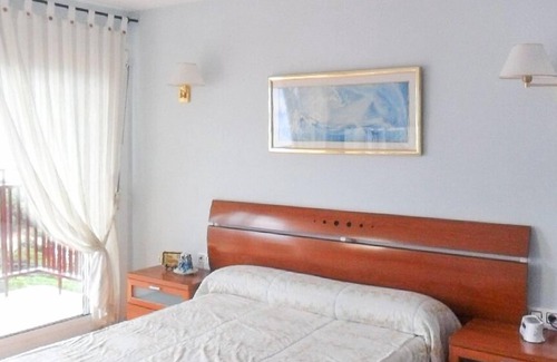 Canyelles Apartment | Apartment, sleeps 6, sea views, private pool, Lloret de Mar