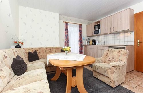Dunum Apartment | Apartment small - Ferienhaus Zur Schmiede