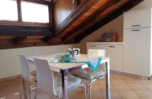 Gedici Apartment | Apartment Sofia with Roof Terrace and Sea View in Gedici (Lira)