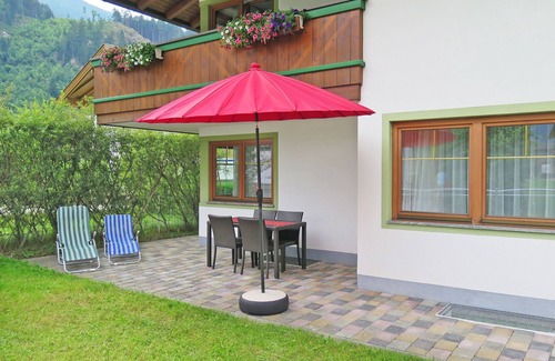 Zillertal Apartment | Apartment Sonne by Interhome
