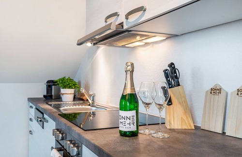 Stockach Apartment | Apartment 'Sonne Und Mehr' with Lake View, Private Terrace and Wi-Fi