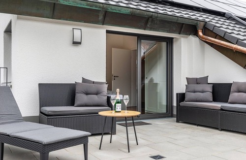 Stockach Apartment | Apartment 'Sonne Und Mehr' with Lake View, Private Terrace and Wi-Fi