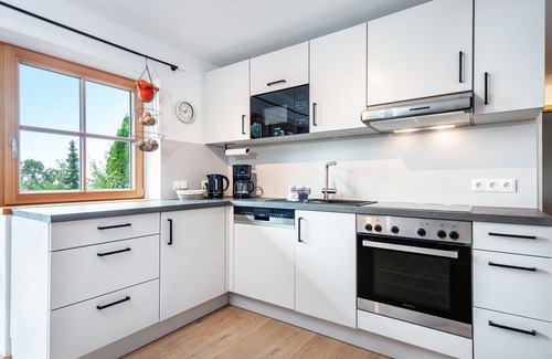 Dietmannsried Apartment | Apartment 'Sonnenblick' with Garden/Mountain View, Private Terrace and Shared Garden