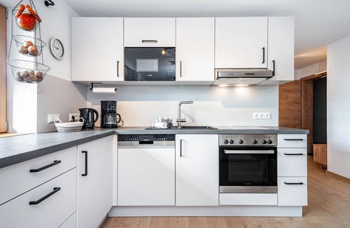 Dietmannsried Apartment | Apartment 'Sonnenblick' with Garden/Mountain View, Private Terrace and Shared Garden