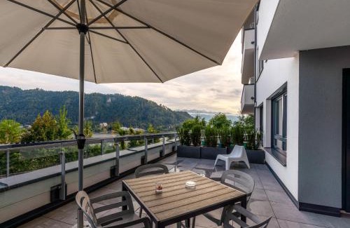 Annenheim Apartment | Apartment Sonnentanz alpe maritima Ski & See-Top 2 by Interhome