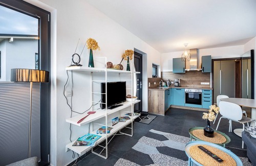 Rotha Apartment | Apartment 'Sonnenwind Am Hainer See' with Lake View and Wi-Fi