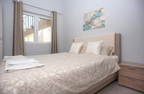 Prcanj Apartment | APARTMENT SOPHIA. Sea-view apartment with pool, private terrace & fast WI-Fi!