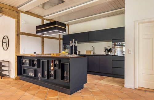 Dedelstorf Apartment | Apartment 'South Terrace with Loft Charm' with Mountain View, Private Pool and Wi-Fi