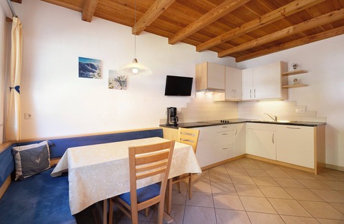 Cadipietra Apartment | Apartment 'Speckign 1' with Mountain View, Balcony and Wi-Fi