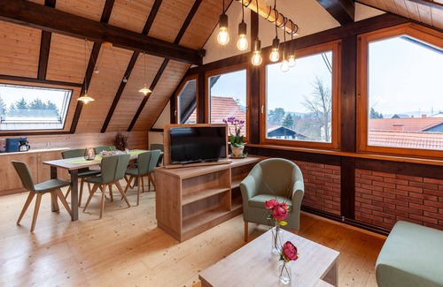 Waechtersbach Apartment | Apartment 'Spessart' with Shared Terrace, Shared Garden and Wi-Fi