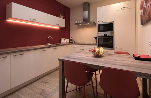 Historical Center Bruges Apartment | Apartment St-Donaas - 2 bedrooms - ground floor
