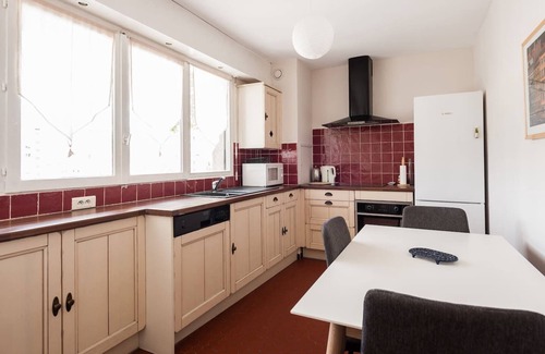 Moliere Vauban Apartment | Apartment standing 2/3 ch, Lyon 6e - Part-Dieu