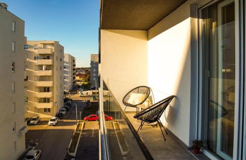 Zadar Apartment | Apartment Stefani Zadar - Balcony & Free Private Garage Parking