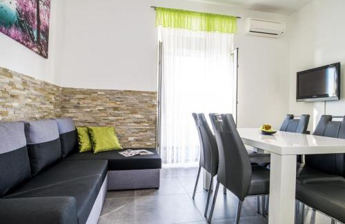 Koromacno Apartment | Apartment Stefania on the beach