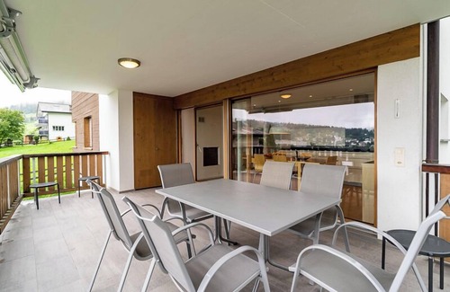 Flims Apartment | Apartment Survesta, approx. 120m2 located just outside the city center of Flims.