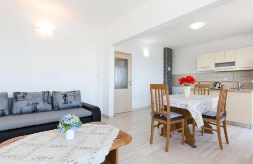 Senj Apartment | Apartment Suzana - SNJ138 by Interhome