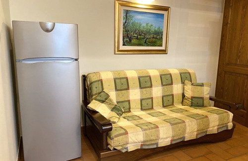 Paciano Apartment | Apartment Swimming Pool and Lake's View