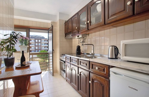 Figueira da Foz Apartment | Apartment 'T0 Grota' with Balcony