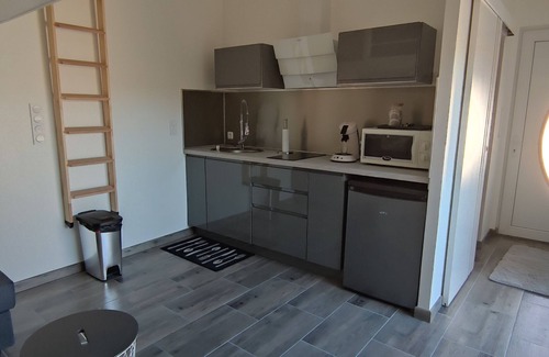 Boyer Apartment | Apartment T1 BIS