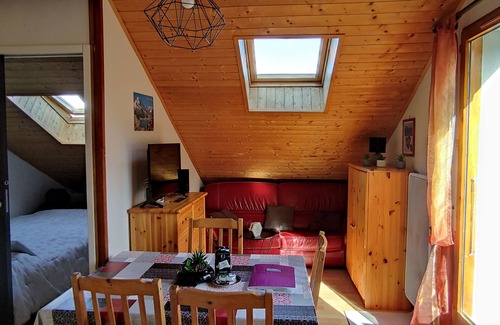 Bernex Apartment | Apartment T2 Bernex 4 persons