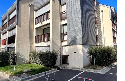 Saint-Lary-Soulan Apartment | Apartment T2 4 pers center Saint Lary Village Parking