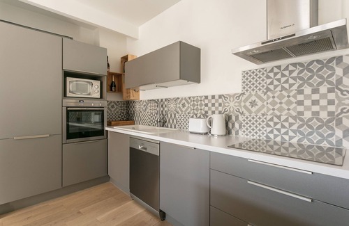 Gares Apartment | Apartment T3 air conditioned and bright