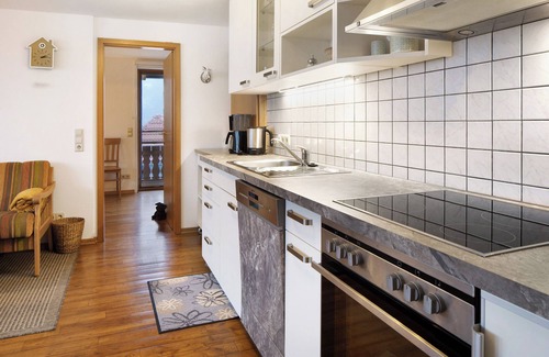 Horben Apartment | Apartment 'Talblick' with Shared Terrace, Shared Garden and Wi-Fi