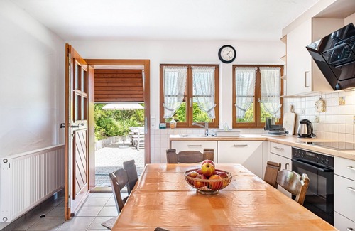 Wolfach - Saint Roman Apartment | Apartment 'Talblick' with Mountain View, Private Terrace and Wi-Fi